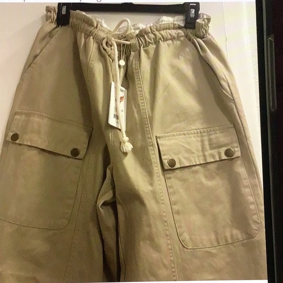 C$v. Chelsea.&. Violet cargo. Pants - Picture 2 of 8
